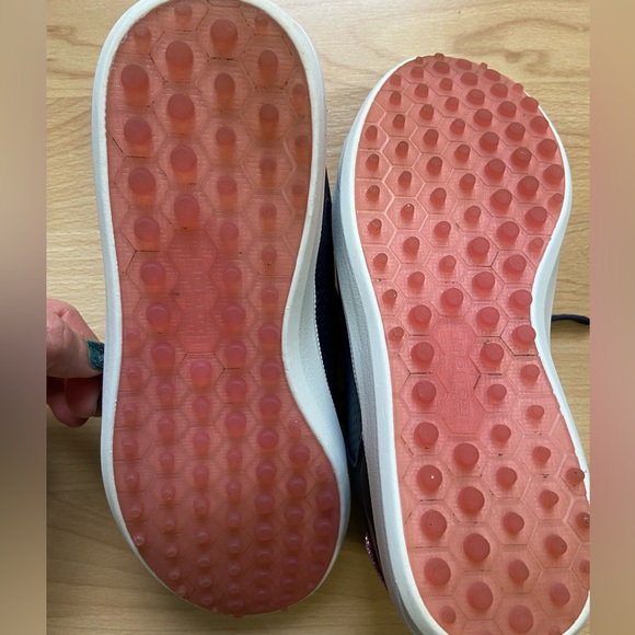 Sketchers GOGOLF girls size 6.5 shoes - Picture 7 of 7